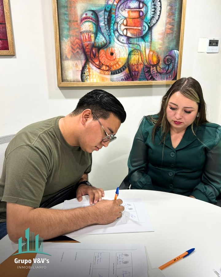 Yanira y Héctor, cliente de V&V Inmobiliario